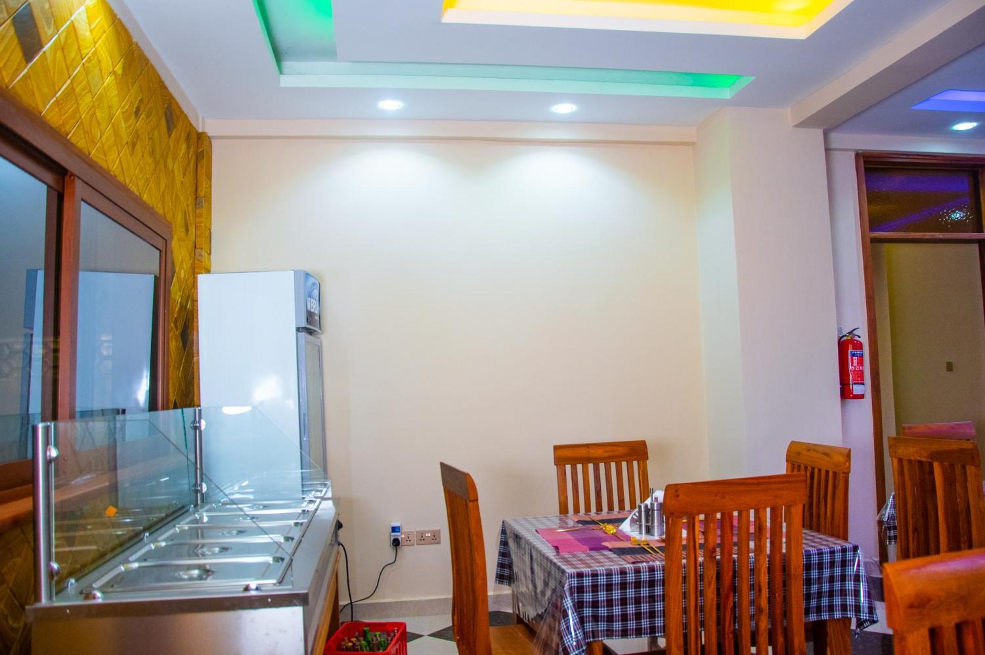 Aves Executive Hotel Arusha Luaran gambar