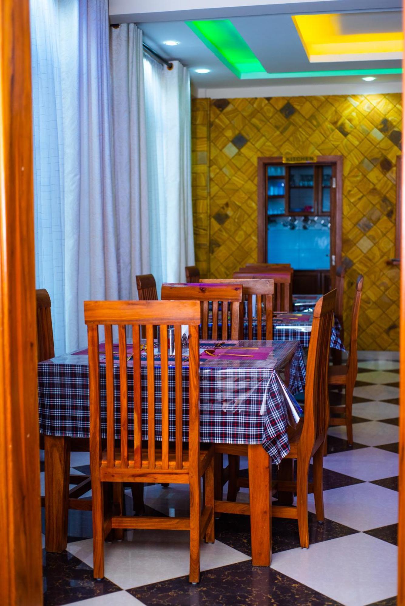 Aves Executive Hotel Arusha Luaran gambar