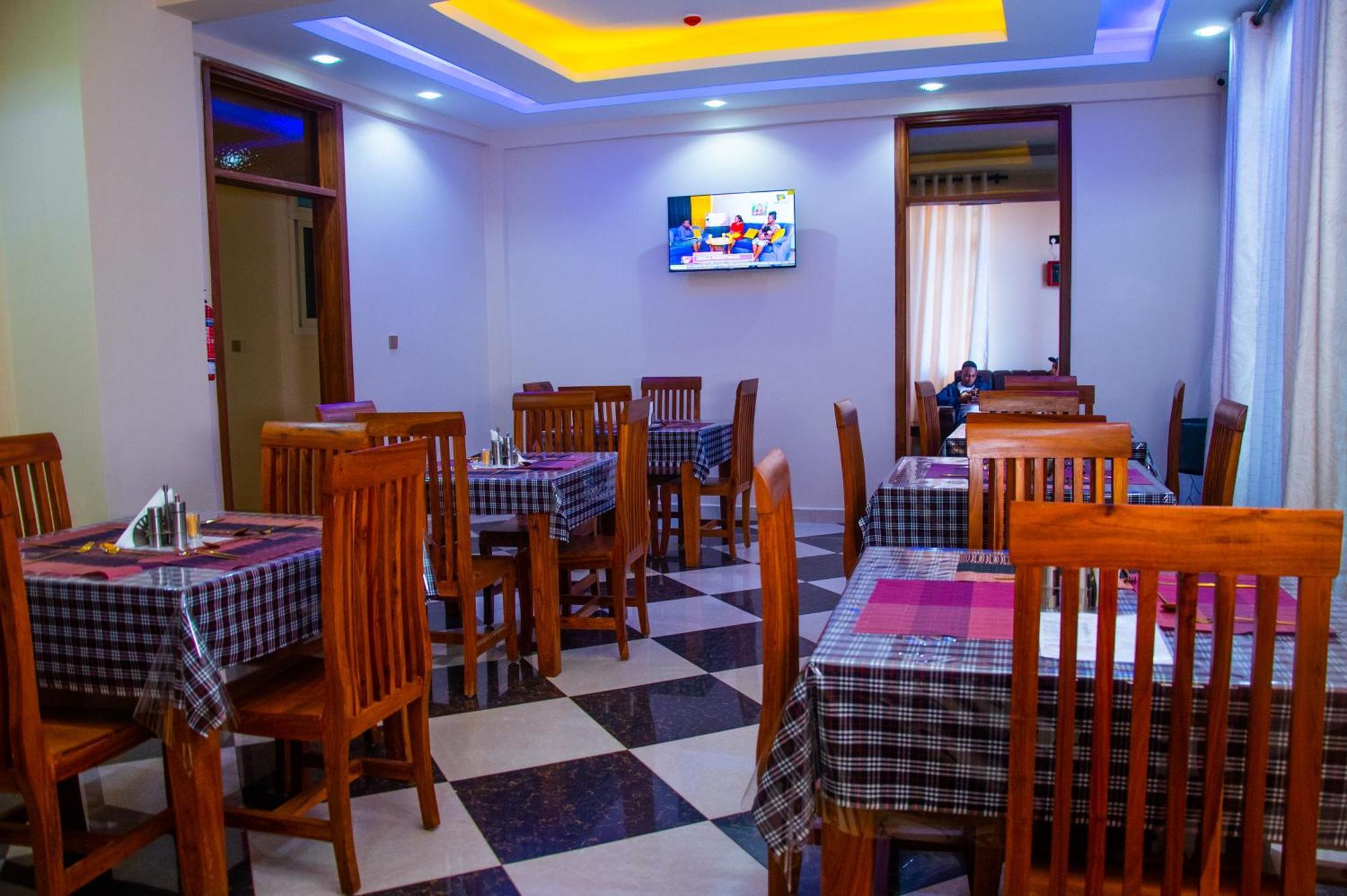 Aves Executive Hotel Arusha Luaran gambar